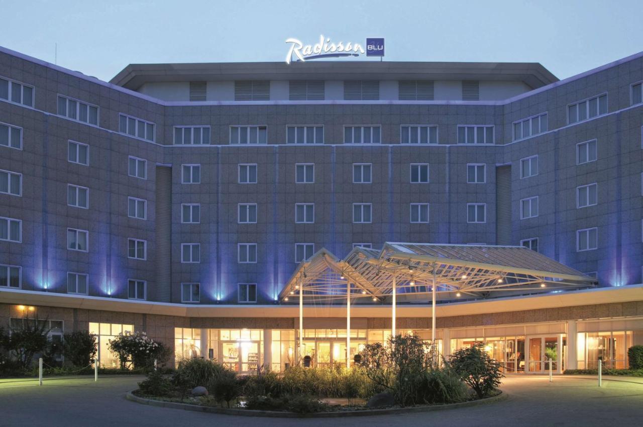 Radisson Blu Hotel Dortmund Exterior photo